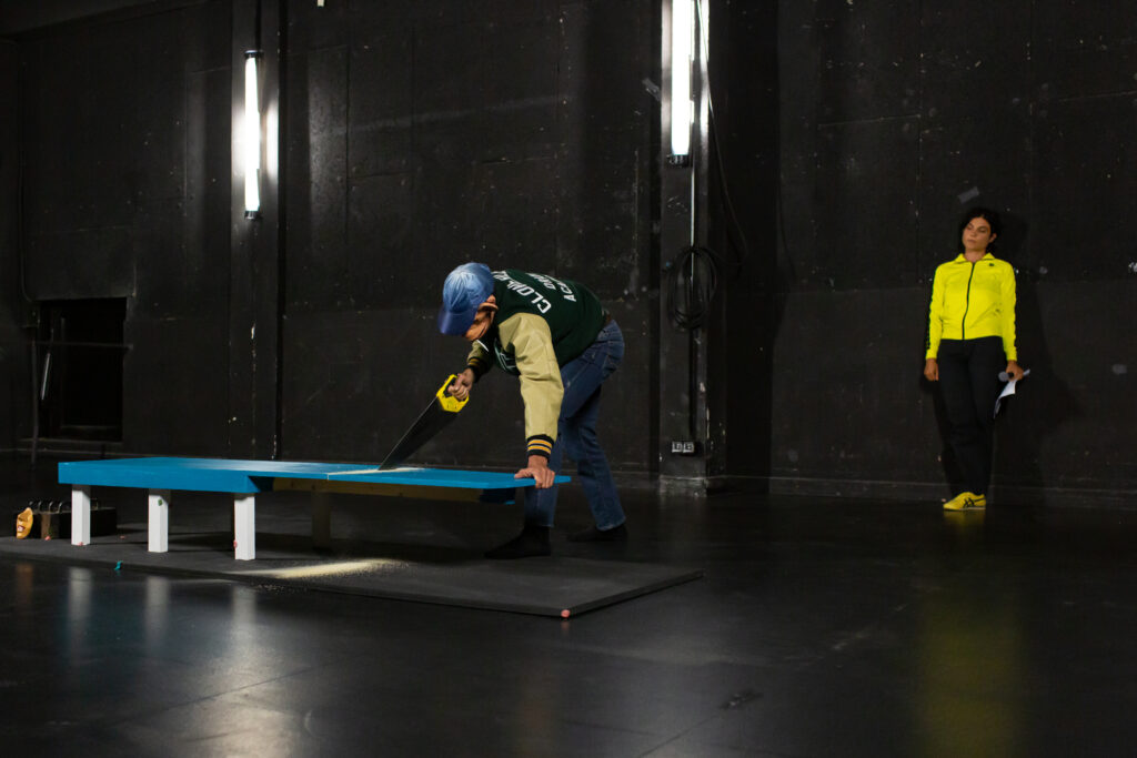 Lou Villapadierna & André Fortino, Les enfants ont les dents diagonales, performance